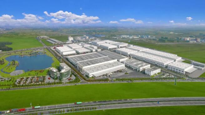 1673402389 1673402389