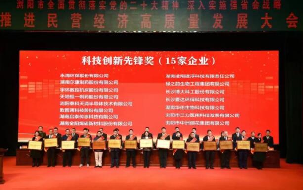 1675825083 1675825083